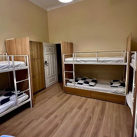 Fox Hostel Krakow Luaran gambar