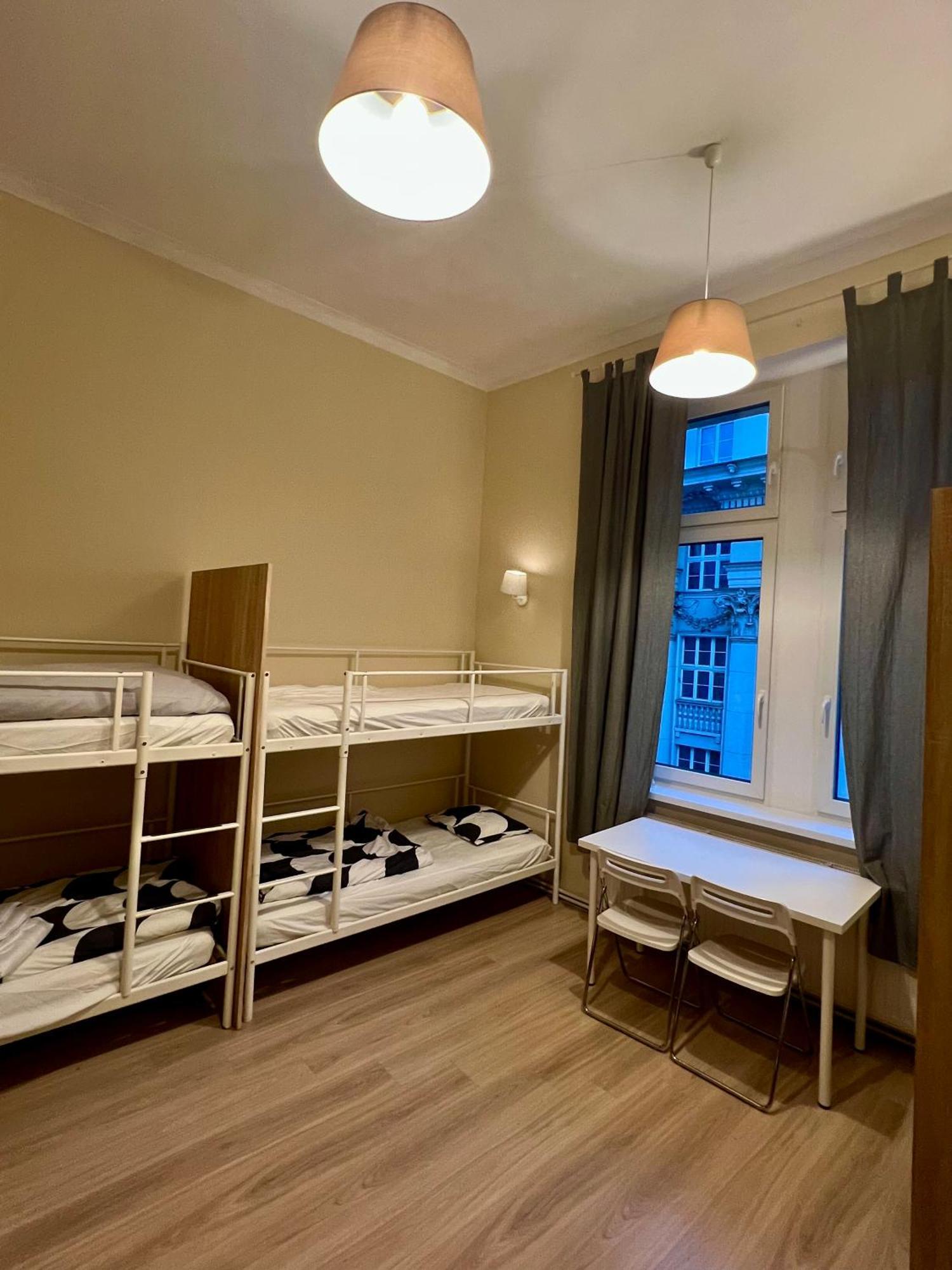 Fox Hostel Krakow Luaran gambar