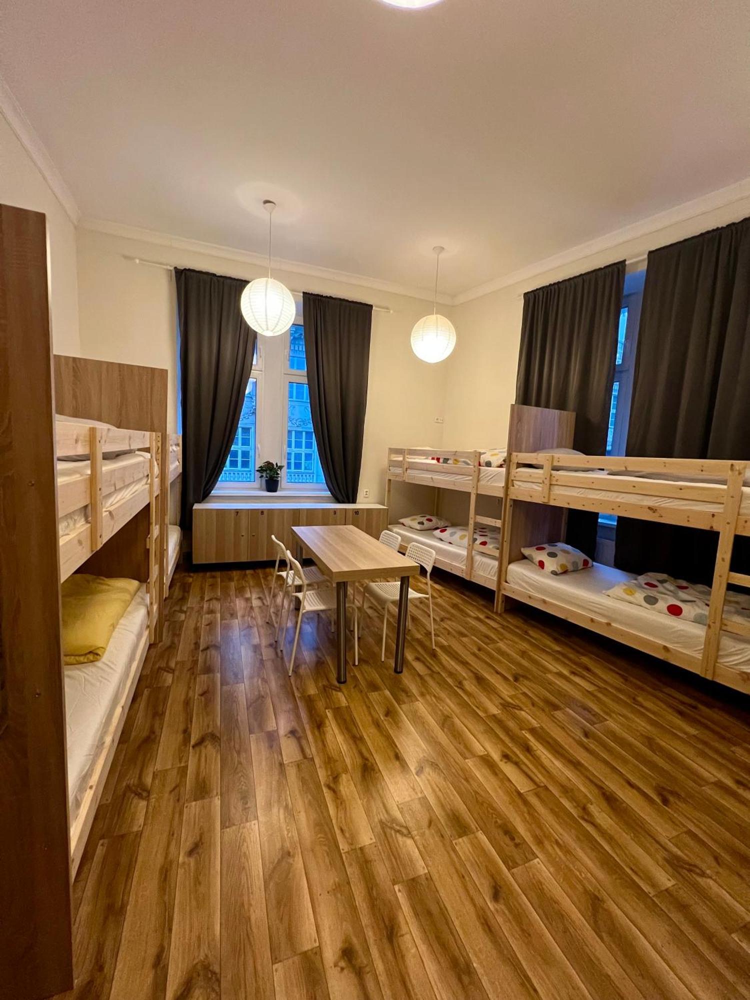 Fox Hostel Krakow Luaran gambar
